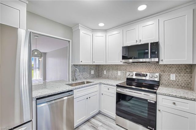 1740 Pine Valley DR 313, Fort Myers, FL 33907