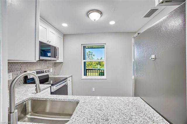 1740 Pine Valley DR 313, Fort Myers, FL 33907