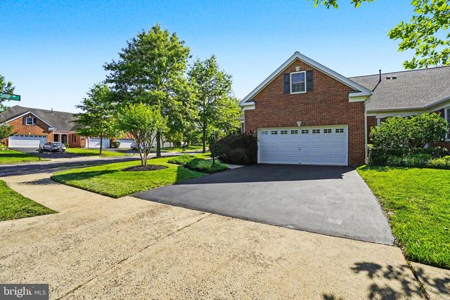 5134 CURRAN CREEK DR, Haymarket, VA 20169