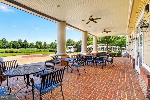 5134 CURRAN CREEK DR, Haymarket, VA 20169