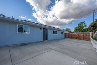1069 Erringer Road, Simi Valley, CA 93065
