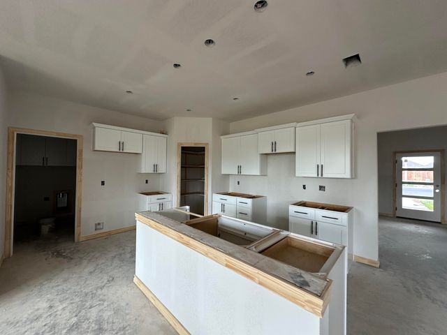 1934 Lamplighter Lane, San Angelo, TX 76904