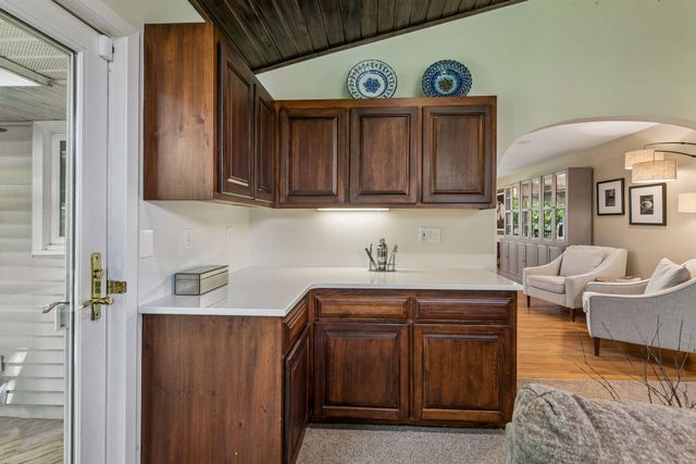 11304 19th Avenue S, Burnsville, MN 55337