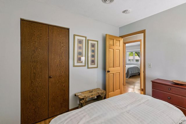 11304 19th Avenue S, Burnsville, MN 55337