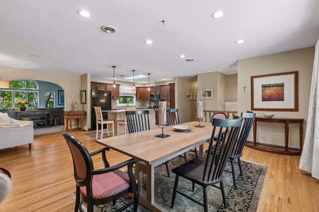 11304 19th Avenue S, Burnsville, MN 55337