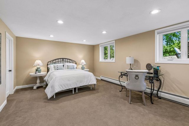 11304 19th Avenue S, Burnsville, MN 55337