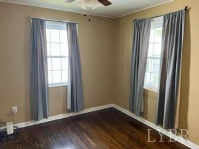 946 NW Kellogg Avenue, Roanoke, VA 24012