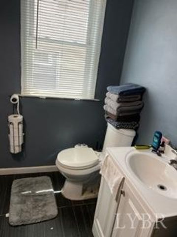 946 NW Kellogg Avenue, Roanoke, VA 24012
