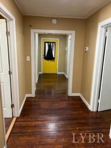 946 NW Kellogg Avenue, Roanoke, VA 24012