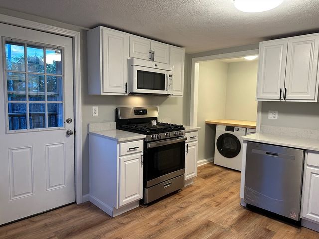 28 Salem Street 3, Reading, MA 01867