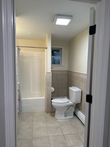 28 Salem Street 3, Reading, MA 01867