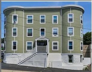 28 Salem Street 3, Reading, MA 01867