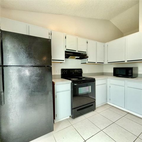 3221 LACKLAND DRIVE, Deltona, FL 32738