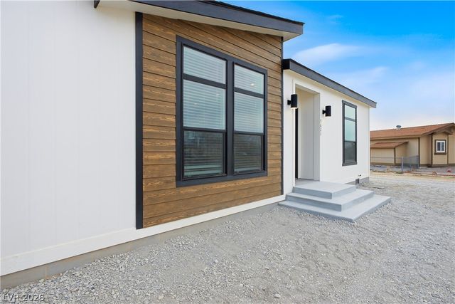 5621 Saddletree Road, Pahrump, NV 89061