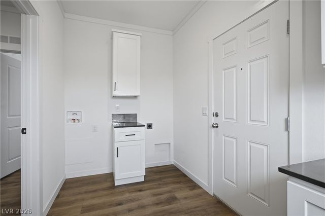 5621 Saddletree Road, Pahrump, NV 89061