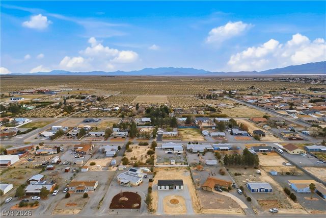 5621 Saddletree Road, Pahrump, NV 89061
