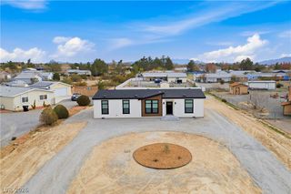 5621 Saddletree Road, Pahrump, NV 89061