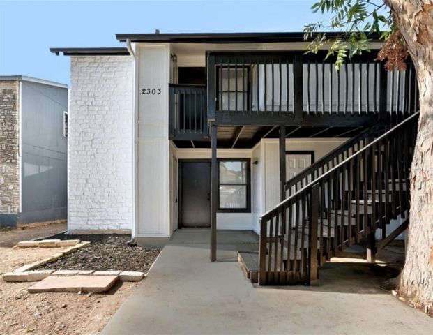 2303 Cedrick CV B, Austin, TX 78748