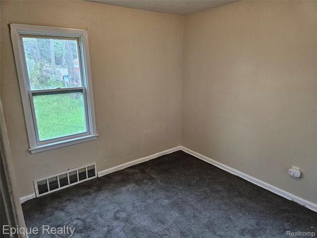 7341 Evergreen Avenue, Detroit, MI 48228