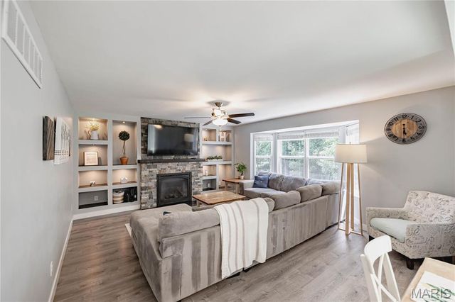 1276 Harvest Ridge Drive, St Charles, MO 63303