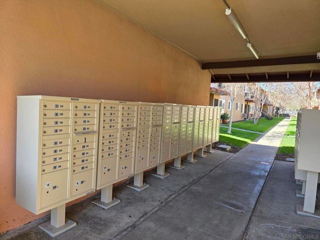 9739 Winter Gardens Blvd 4, Lakeside, CA 92040