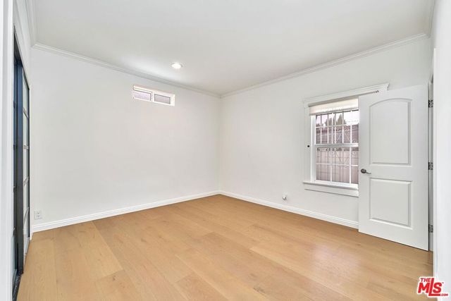 136 N Serrano Avenue, Los Angeles, CA 90004
