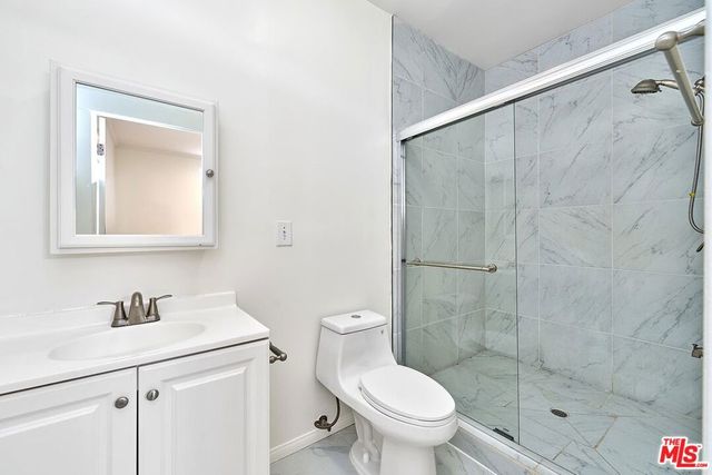 136 N Serrano Avenue, Los Angeles, CA 90004