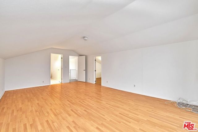 136 N Serrano Avenue, Los Angeles, CA 90004