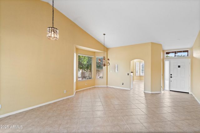 9130 E CRYSTAL Drive, Sun Lakes, AZ 85248