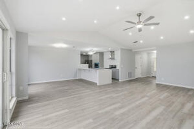 1434 Santa Anita Drive, Lynn Haven, FL 32444