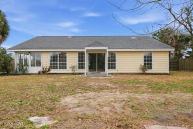 1434 Santa Anita Drive, Lynn Haven, FL 32444