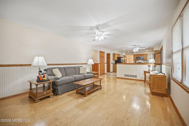 323 Adams Court, Manalapan, NJ 07726