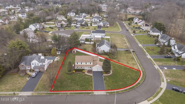 323 Adams Court, Manalapan, NJ 07726