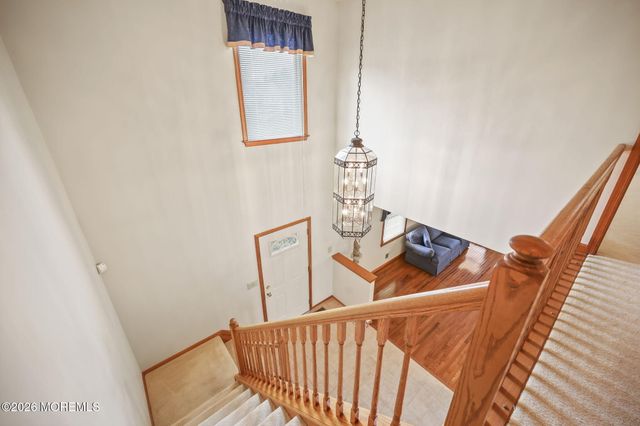 323 Adams Court, Manalapan, NJ 07726