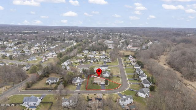 323 Adams Court, Manalapan, NJ 07726