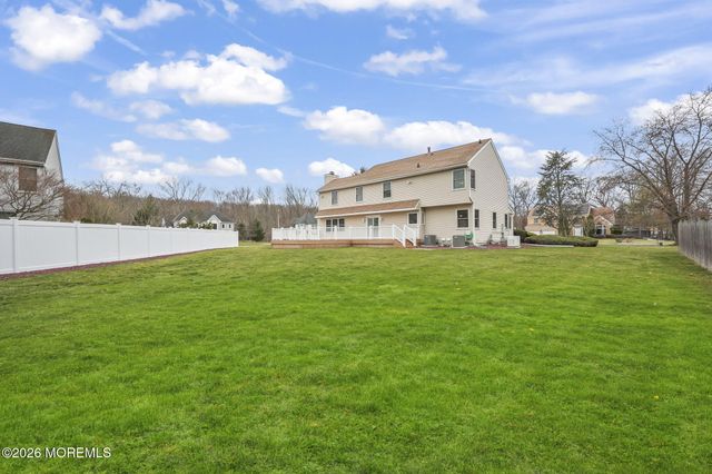 323 Adams Court, Manalapan, NJ 07726