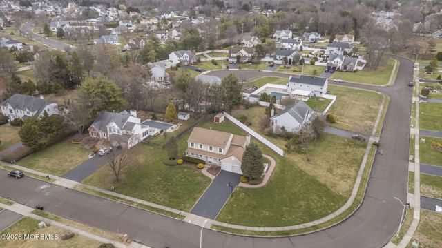 323 Adams Court, Manalapan, NJ 07726