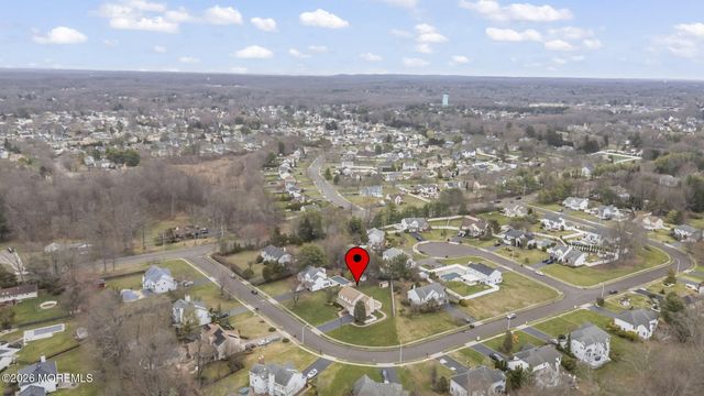 323 Adams Court, Manalapan, NJ 07726