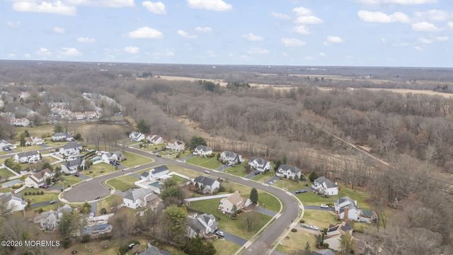 323 Adams Court, Manalapan, NJ 07726