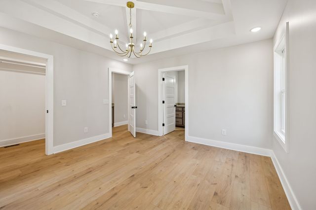 342 Leigh Anna Circle, Lafayette, TN 37083