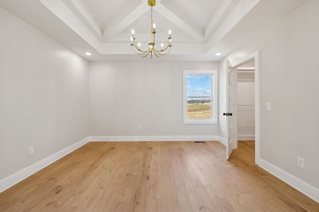 342 Leigh Anna Circle, Lafayette, TN 37083