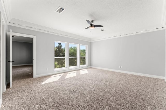 24611 W Kingscrest Circle, Spring, TX 77389