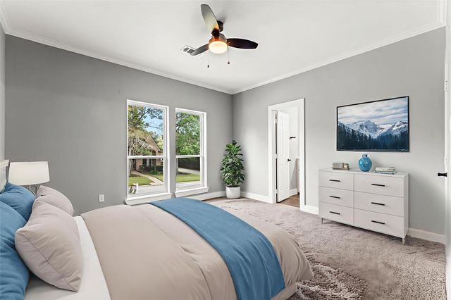 24611 W Kingscrest Circle, Spring, TX 77389