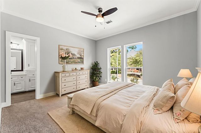 24611 W Kingscrest Circle, Spring, TX 77389