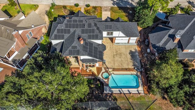 24611 W Kingscrest Circle, Spring, TX 77389