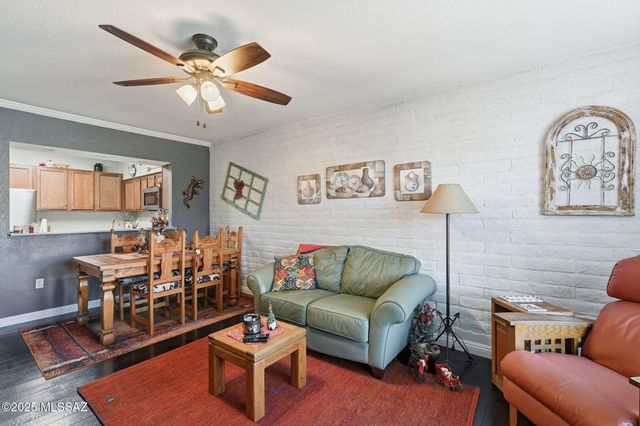 1407 Placita Apache, Green Valley, AZ 85622