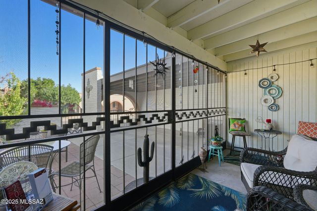 1407 Placita Apache, Green Valley, AZ 85622