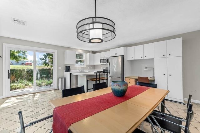 126 Child Street A, Boston, MA 02136