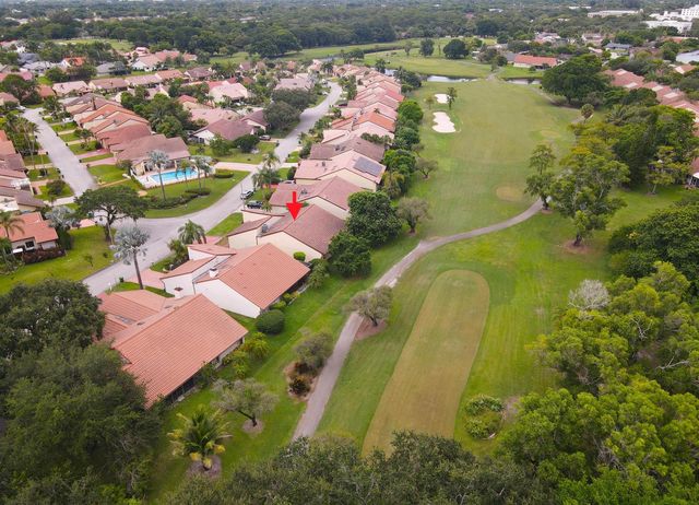 7003 GOLF POINTE Circle, Tamarac, FL 33321