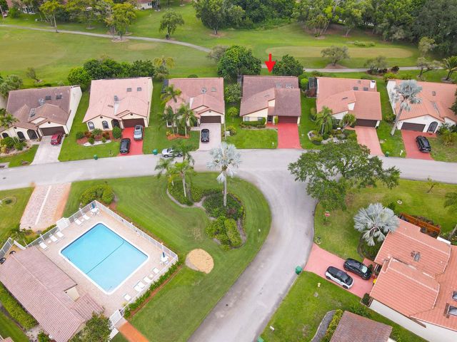 7003 GOLF POINTE Circle, Tamarac, FL 33321